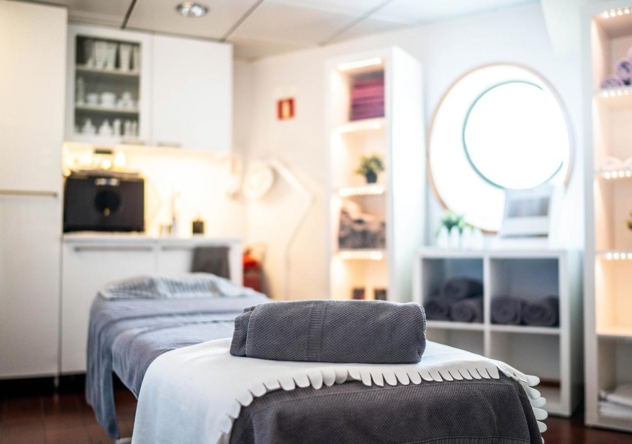 Готель Viking Line Ferry Gabriella - Cruise Helsinki-Stockholm-Гельсінкі Екстер'єр фото